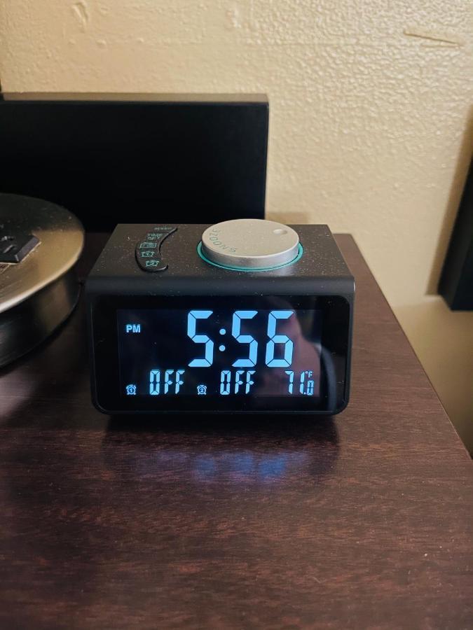 Super 8 By Wyndham Clear Clear Lake