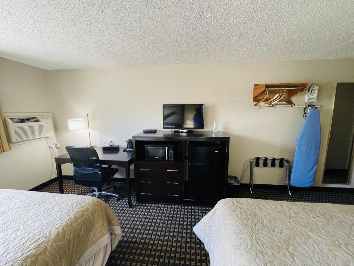Hotel Super 8 By Wyndham Clear 2*