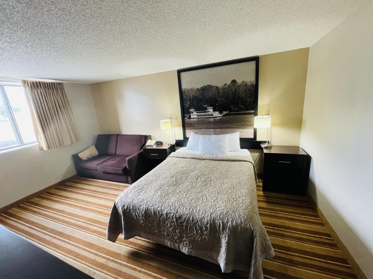 Hotel Super 8 By Wyndham Clear 2*